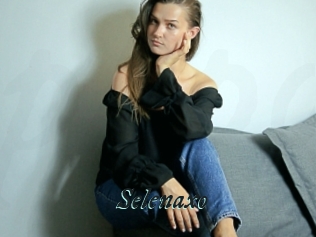 Selenaxo