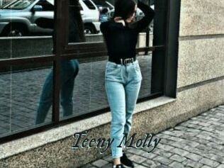 Teeny_Molly