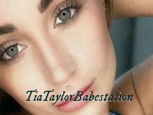 TiaTaylorBabestation