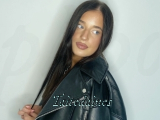 Taitedaines