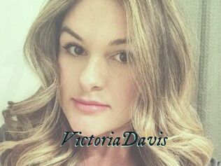 Victoria_Davis