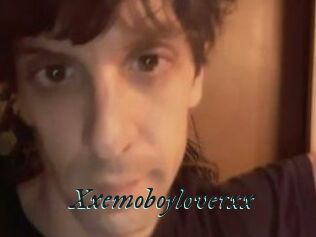 Xxemoboyloverxx